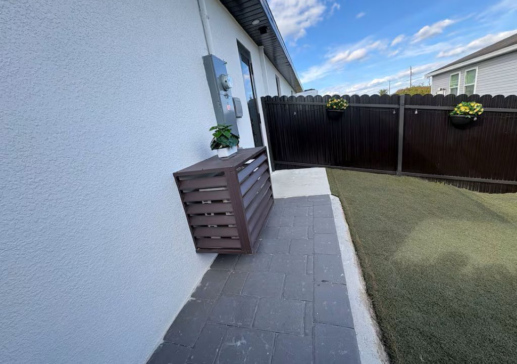 Photo of Patio Balcony in Sunshine