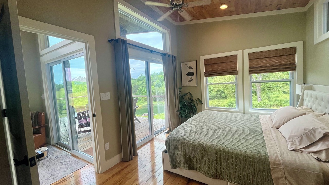 Photo of Bedroom in Burks Fork