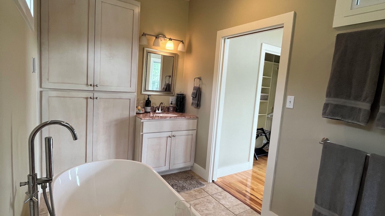 Photo of Bathroom in Burks Fork