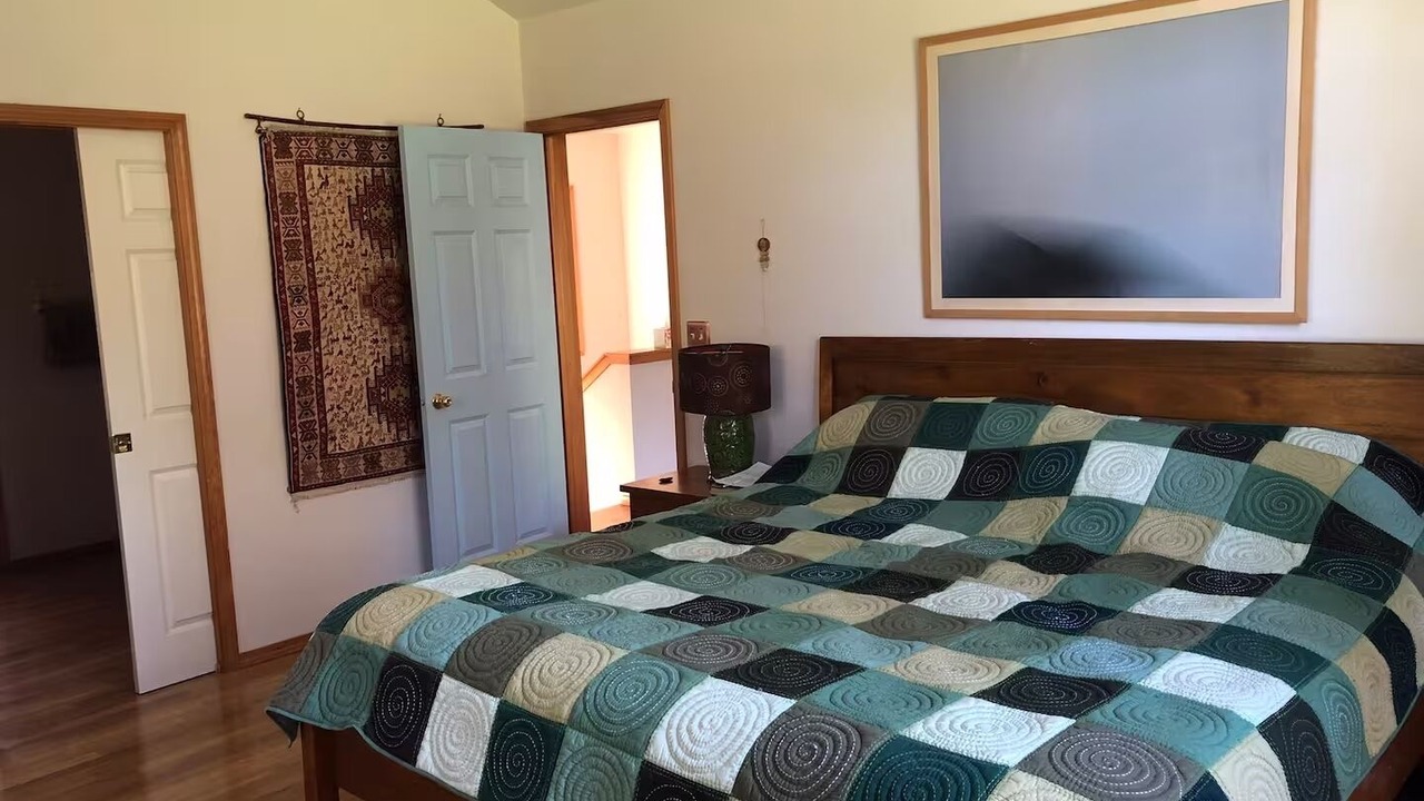 Photo of Bedroom in Vashon Island