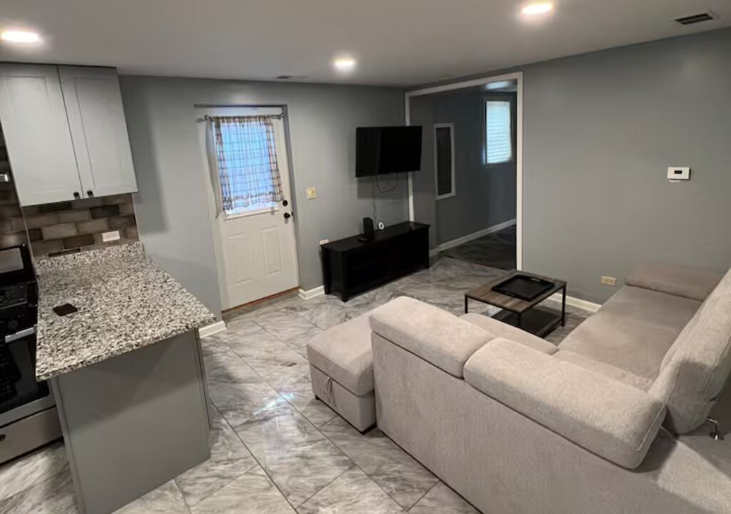 Photo of Livingroom in Oak Park