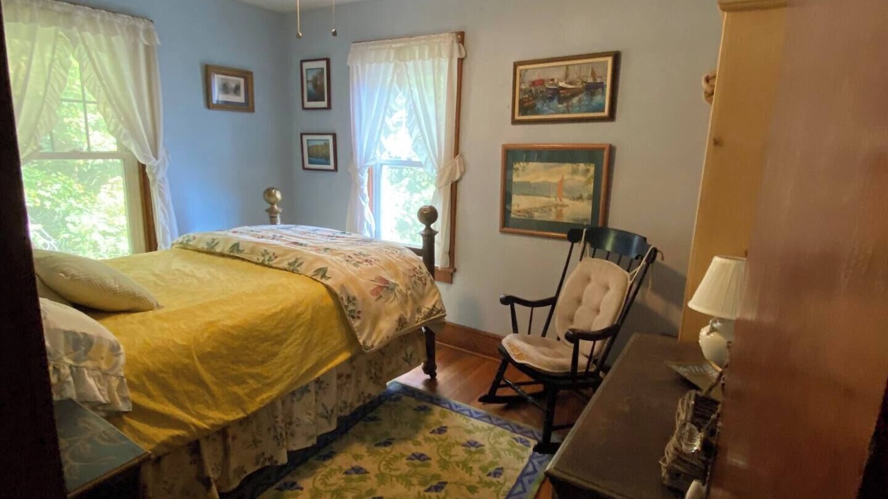 Photo of Bedroom in Essex County