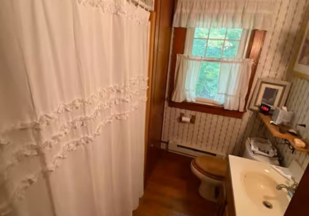 Photo of Bathroom in Essex County