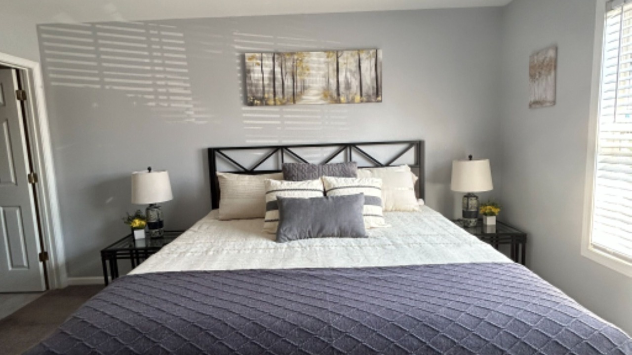 Photo of Bedroom in Steele Creek
