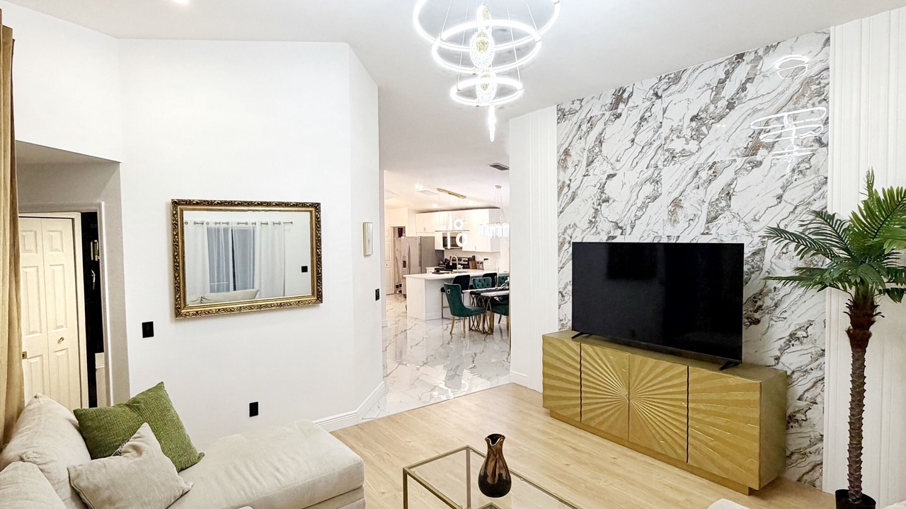 Photo of Livingroom in Ridgewood Lakes
