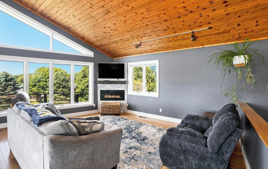 Photo of Livingroom in Fremont