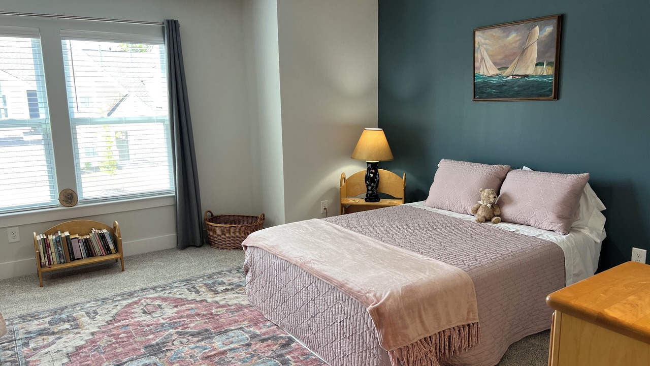 Photo of Bedroom in Central