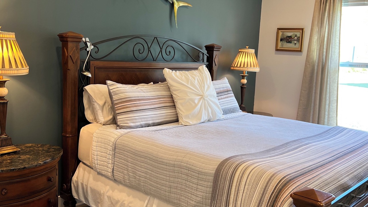 Photo of Bedroom in Central