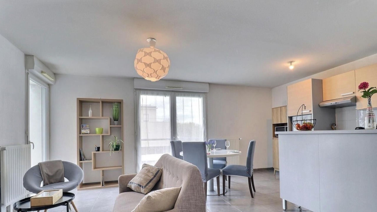 Photo of Livingroom in Cesson-Sevigne