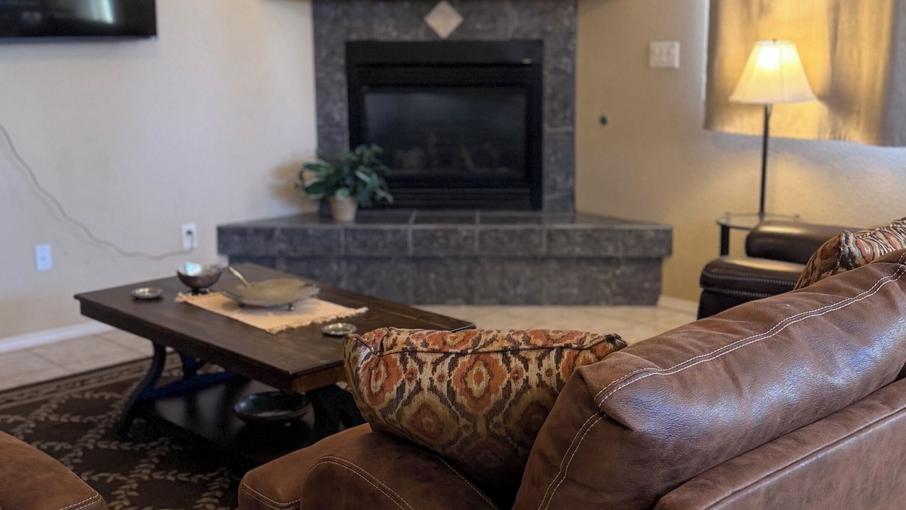 Photo of Livingroom in Alamogordo