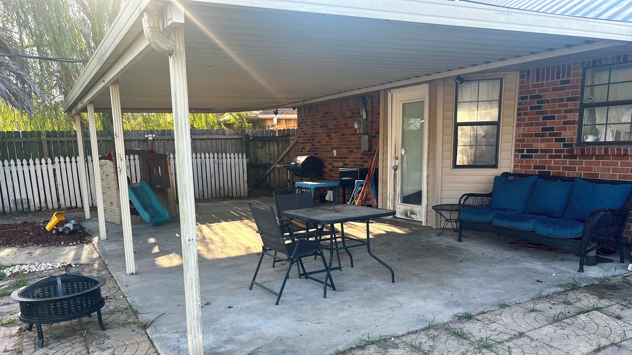 Photo of Outdoor in Gonzales
