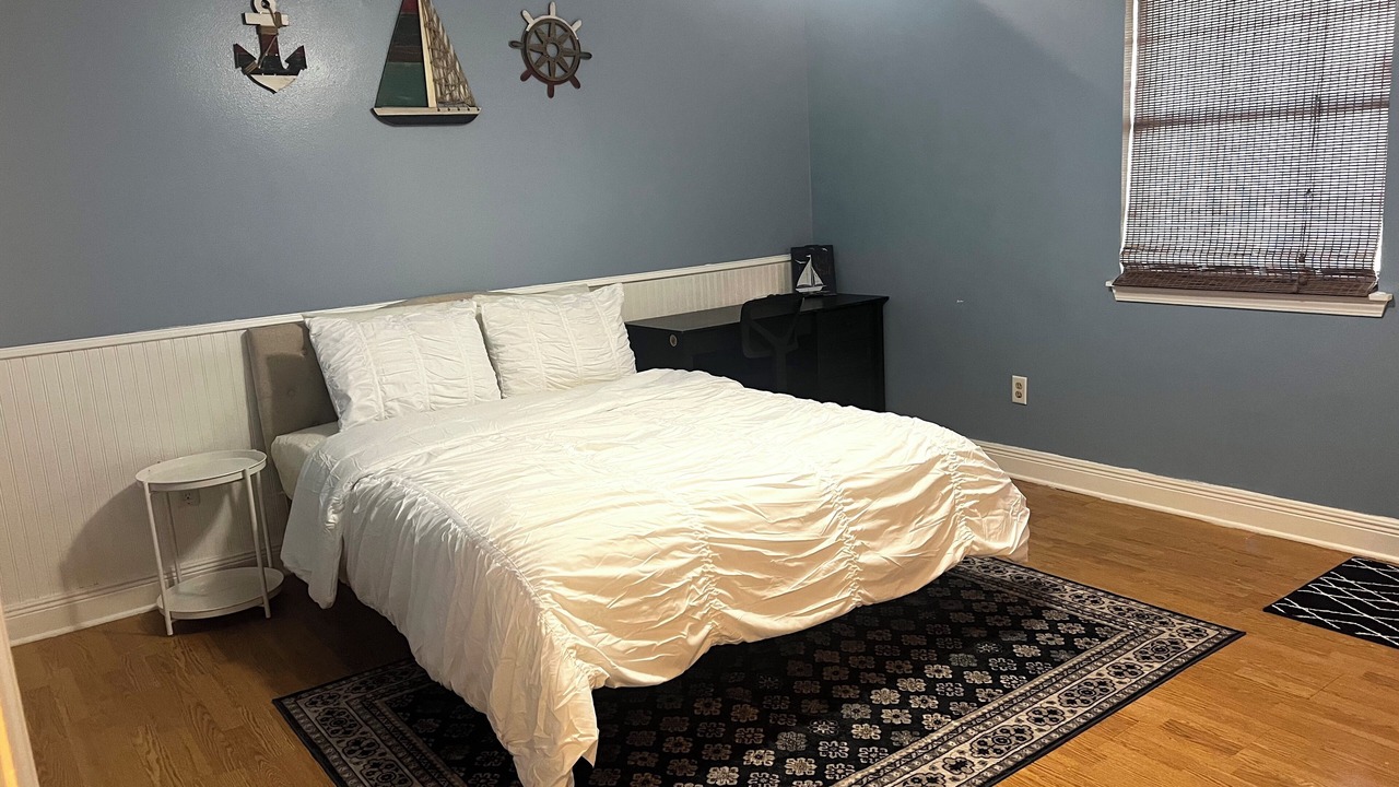 Photo of Bedroom in Gonzales