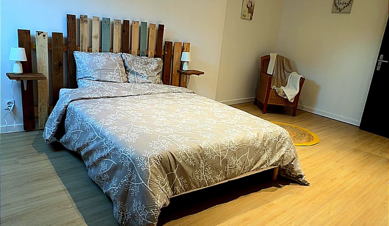 Photo of Bedroom in Chatellenot