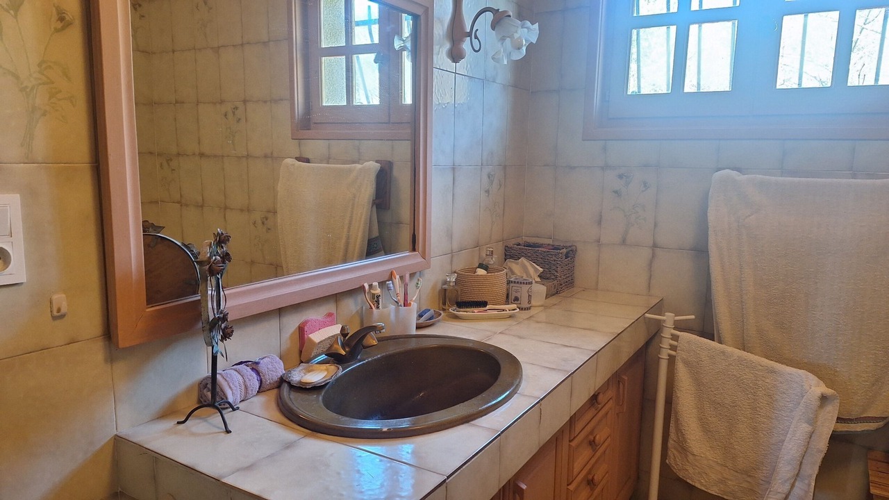 Photo of Bathroom in Saint-Babel