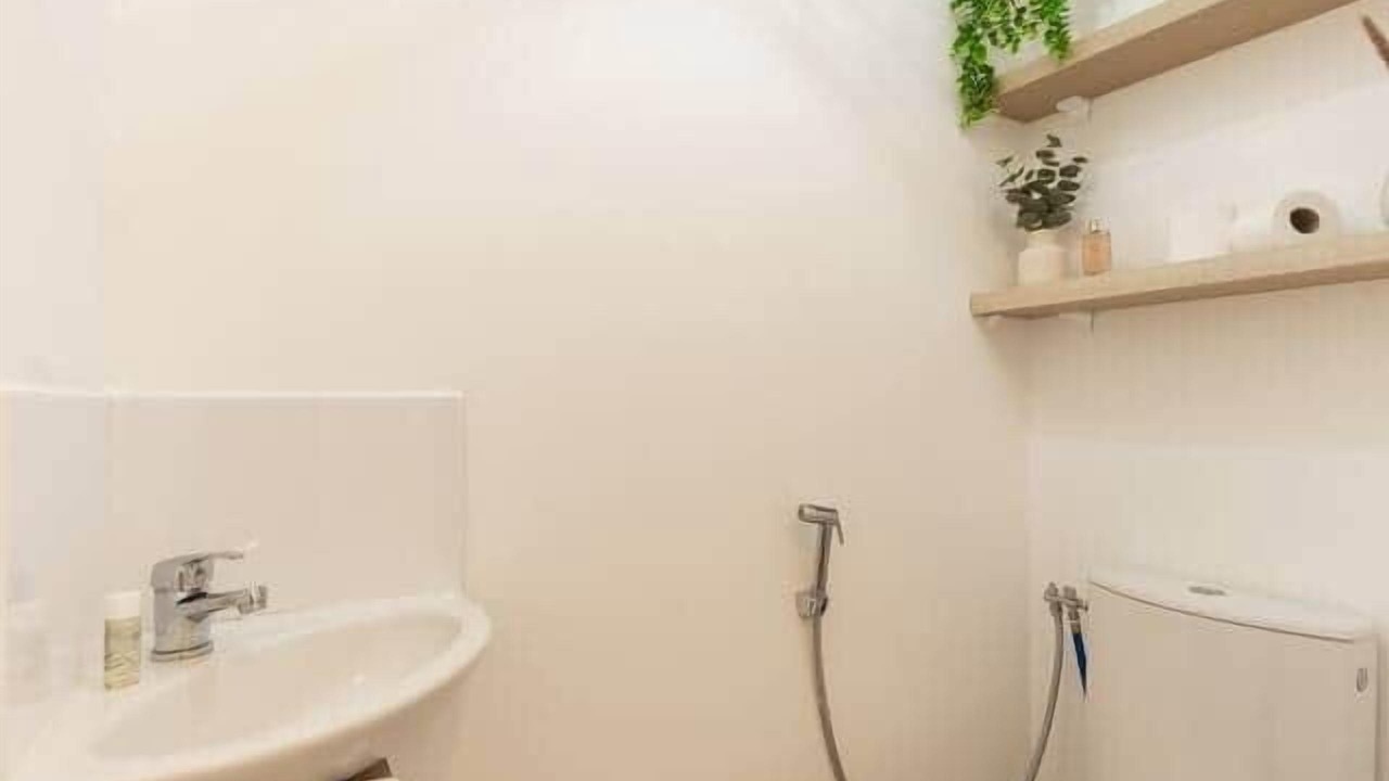 Photo of Bathroom in Saint-Ouen-l'Aumone