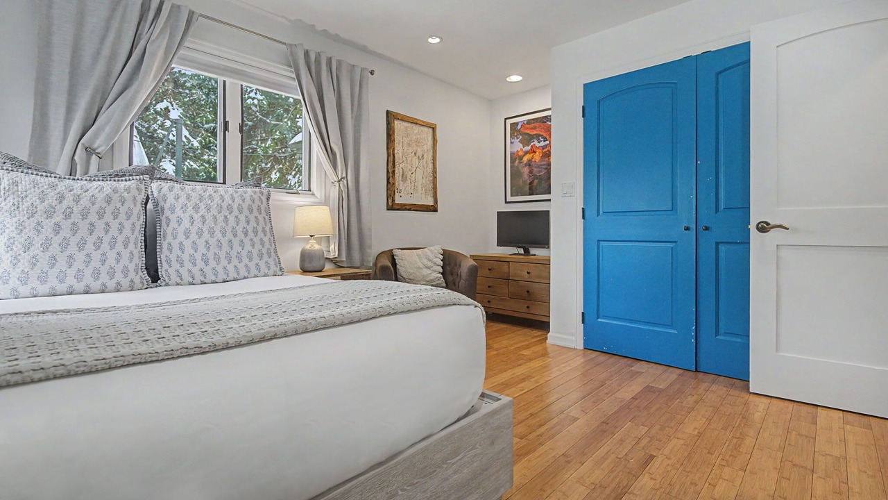 Photo of Bedroom in Aspen