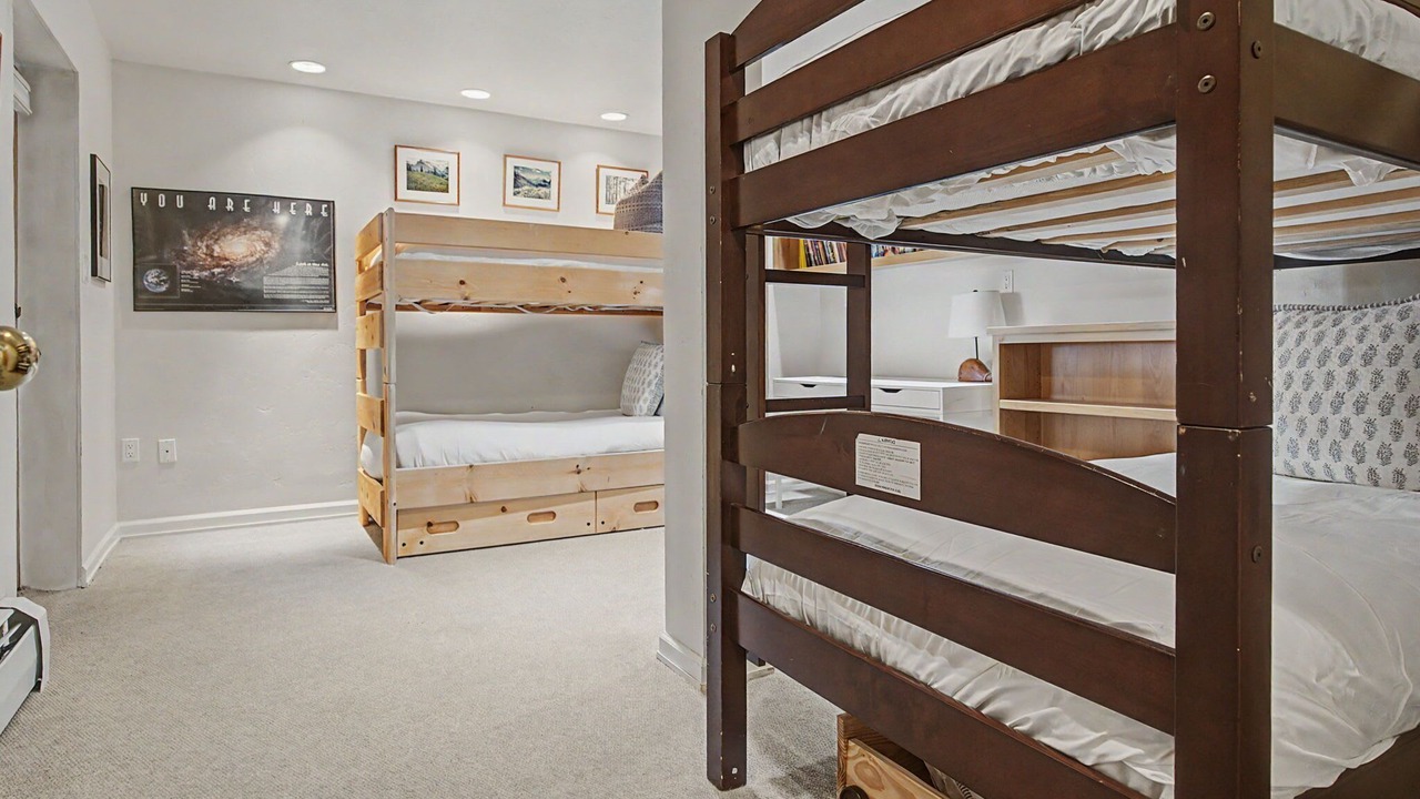 Photo of Bedroom in Aspen