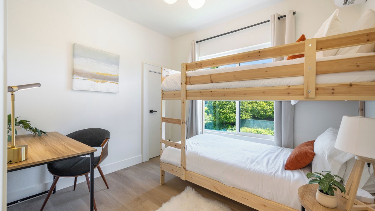 Photo of Bedroom in Miller Park