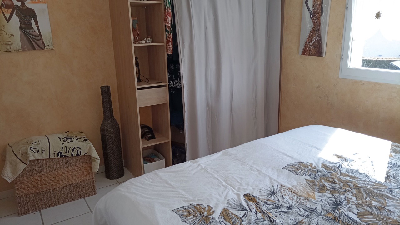 Photo of Bedroom in Reignier-Esery