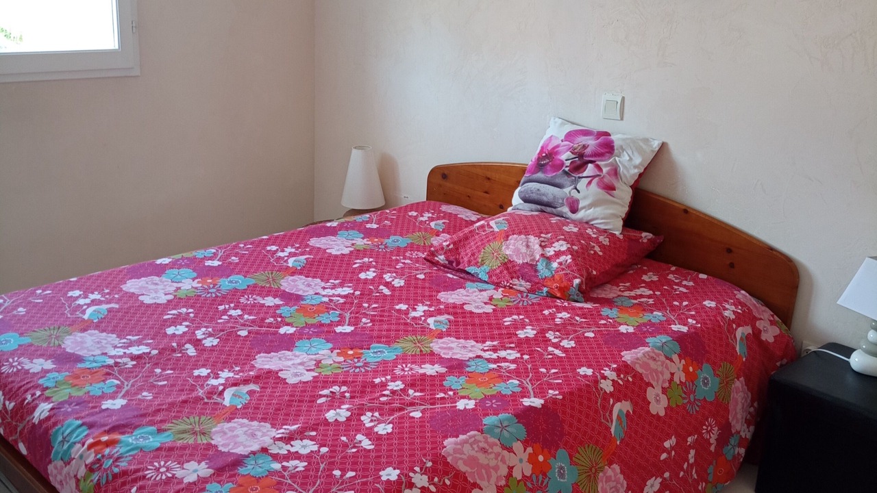 Photo of Bedroom in Reignier-Esery