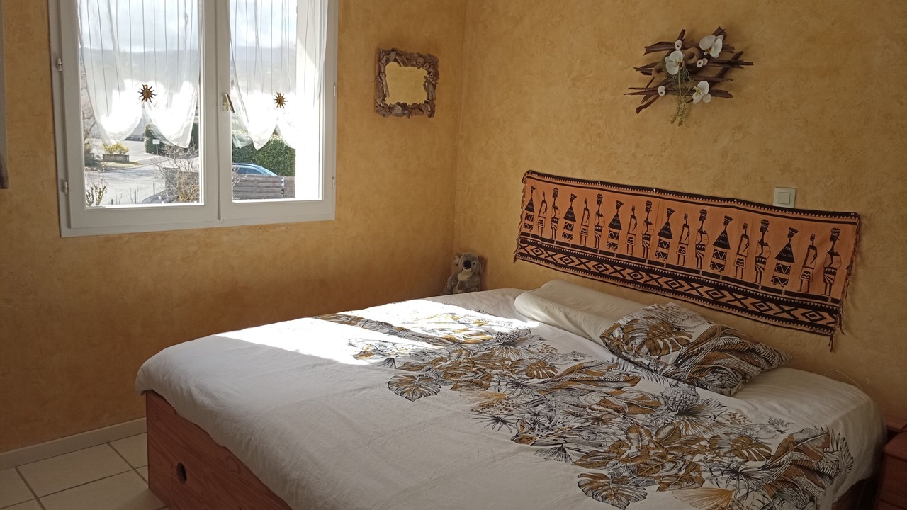 Photo of Bedroom in Reignier-Esery