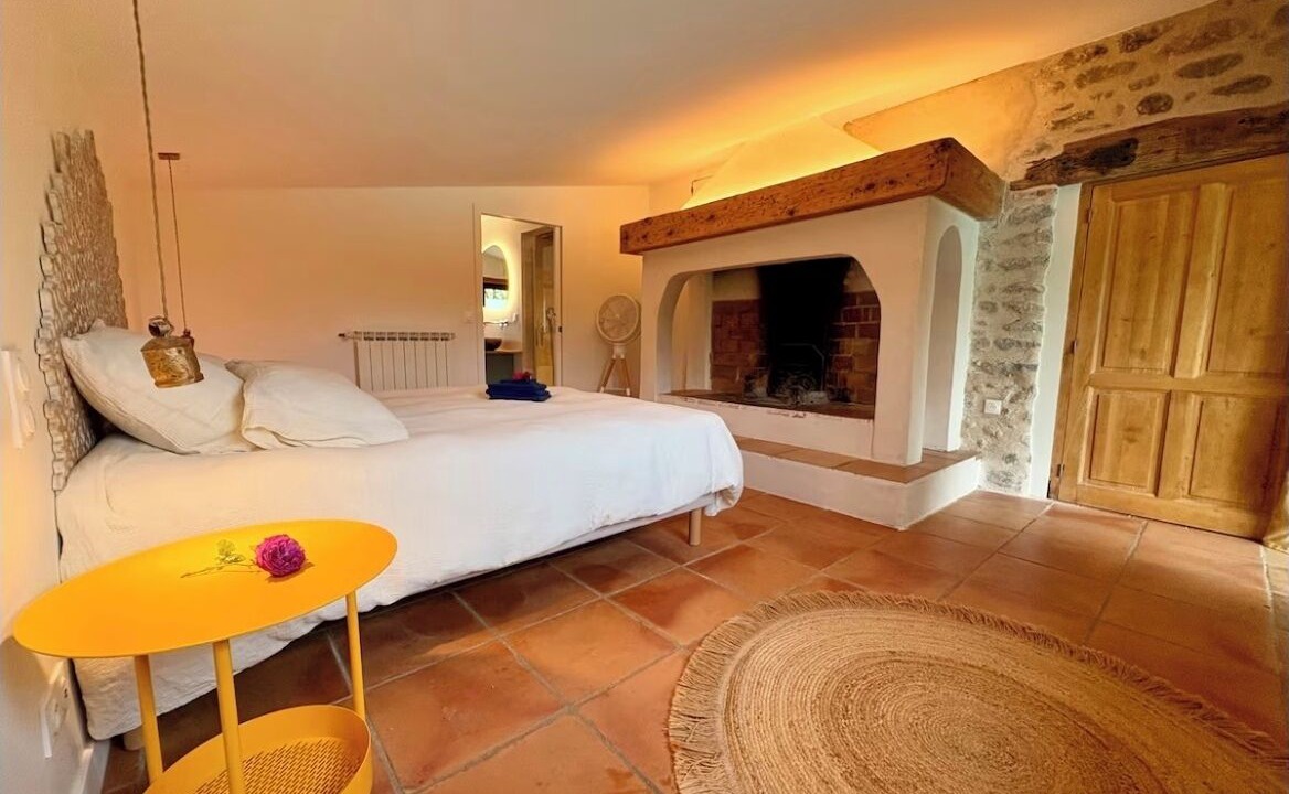 Photo of Bedroom in Ceret