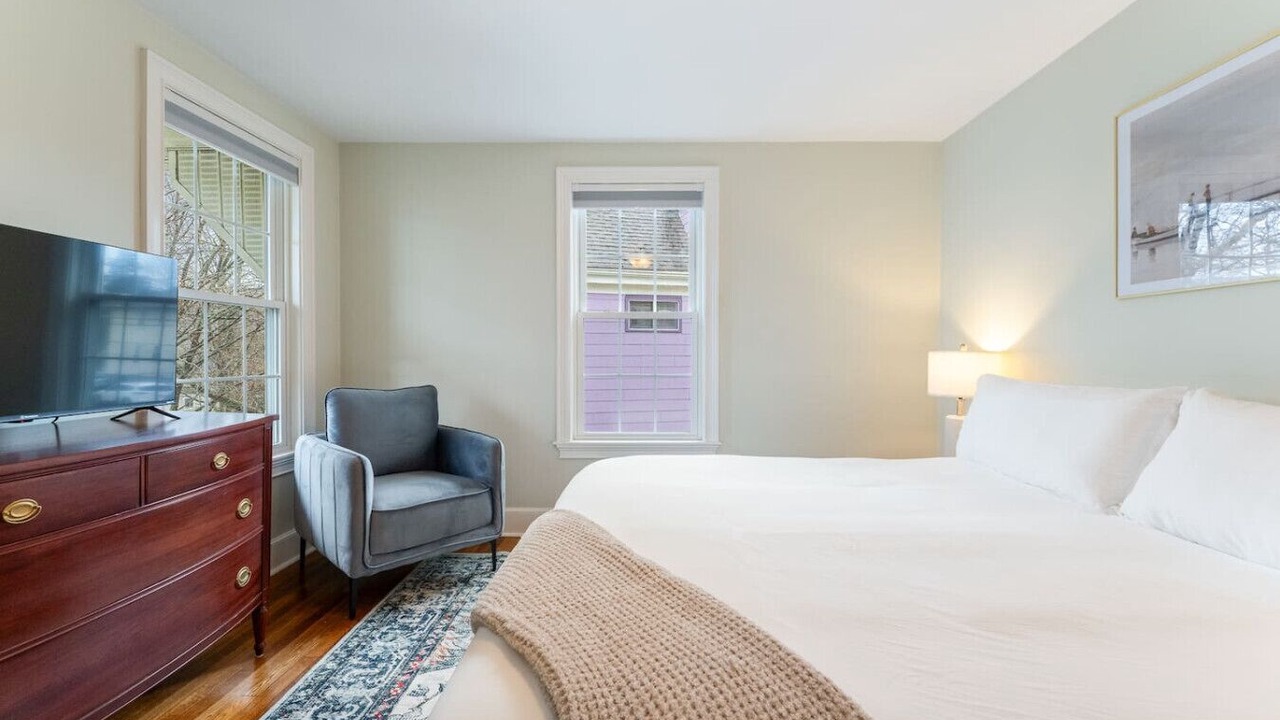 Photo of Bedroom in Medford