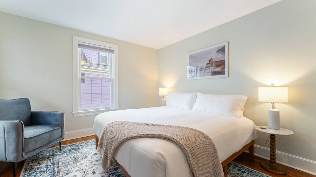 Photo of Bedroom in Medford