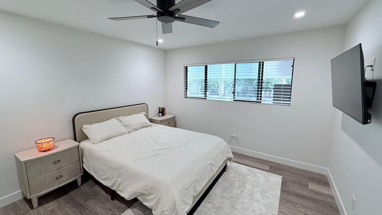 Photo of Bedroom in Canoga Park