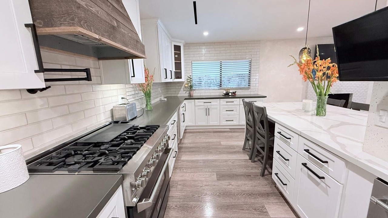 Photo of Kitchen in Canoga Park