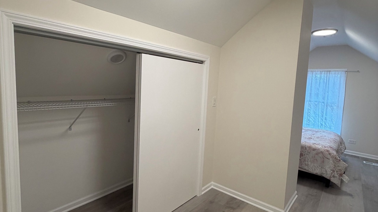 Photo of Bedroom in Elgin
