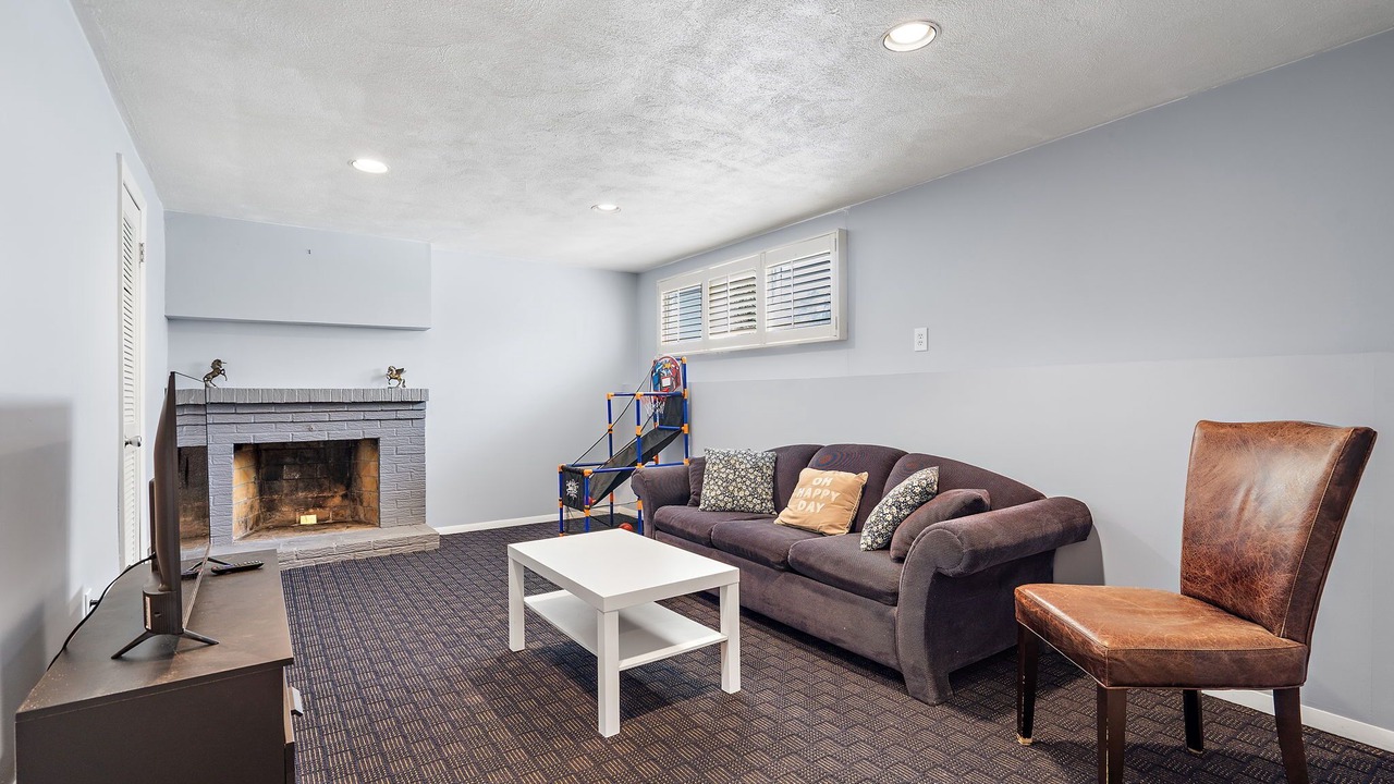Photo of Livingroom in Framingham