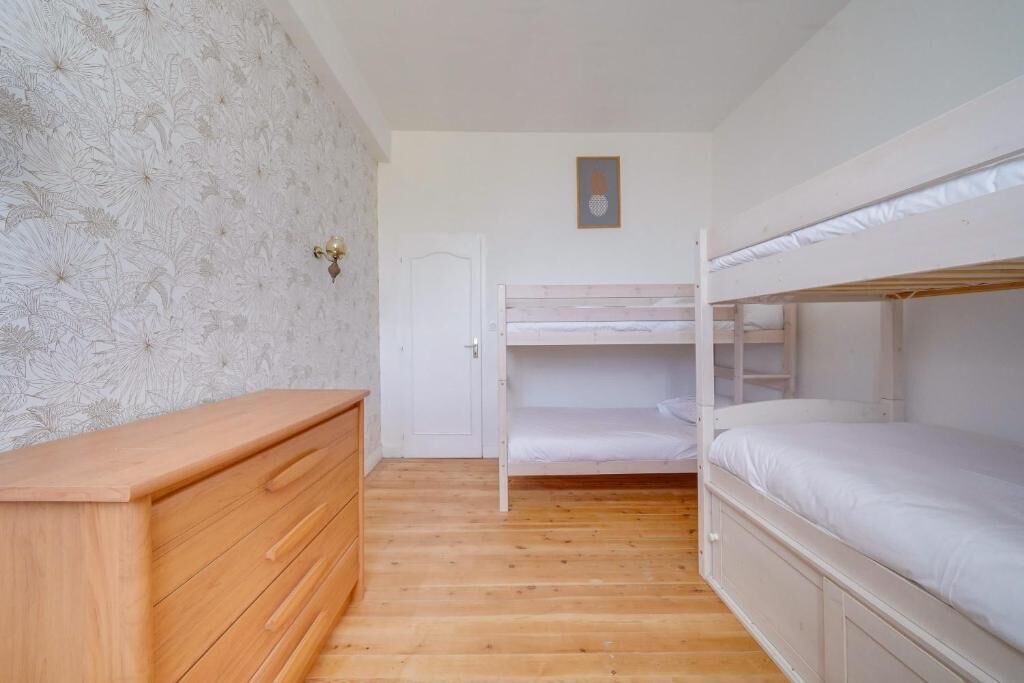 Photo of Bedroom in Saint-Emilion