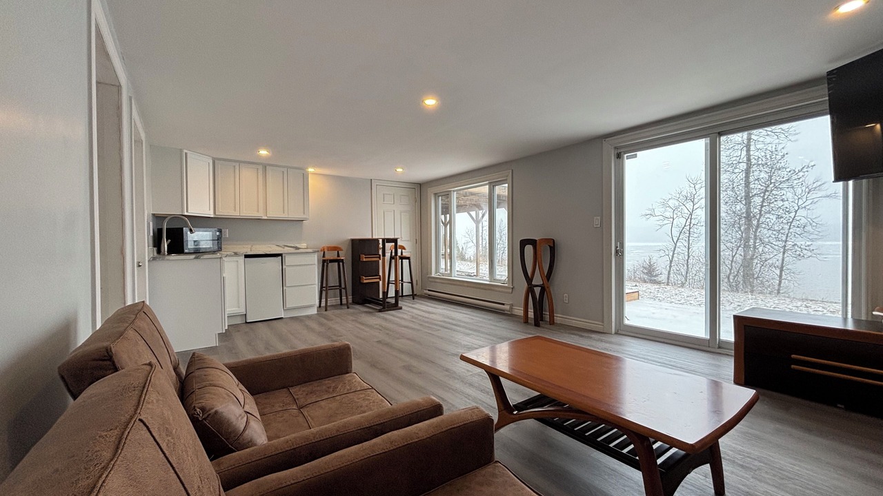 Photo of Livingroom in Clifton Royal