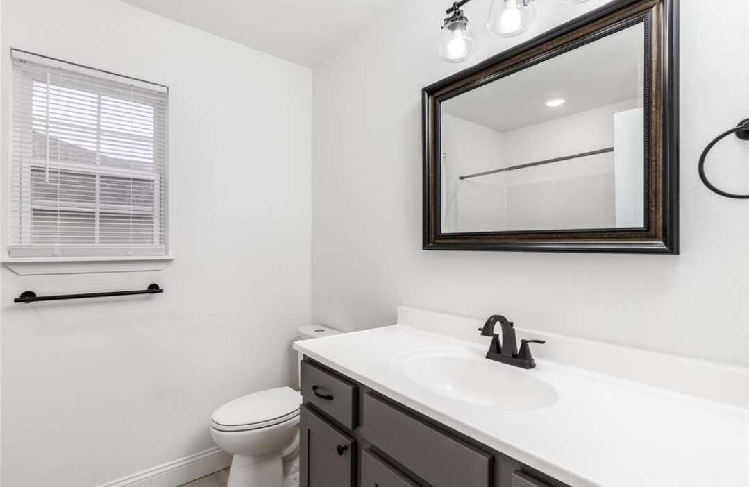 Photo of Bathroom in St. Robert