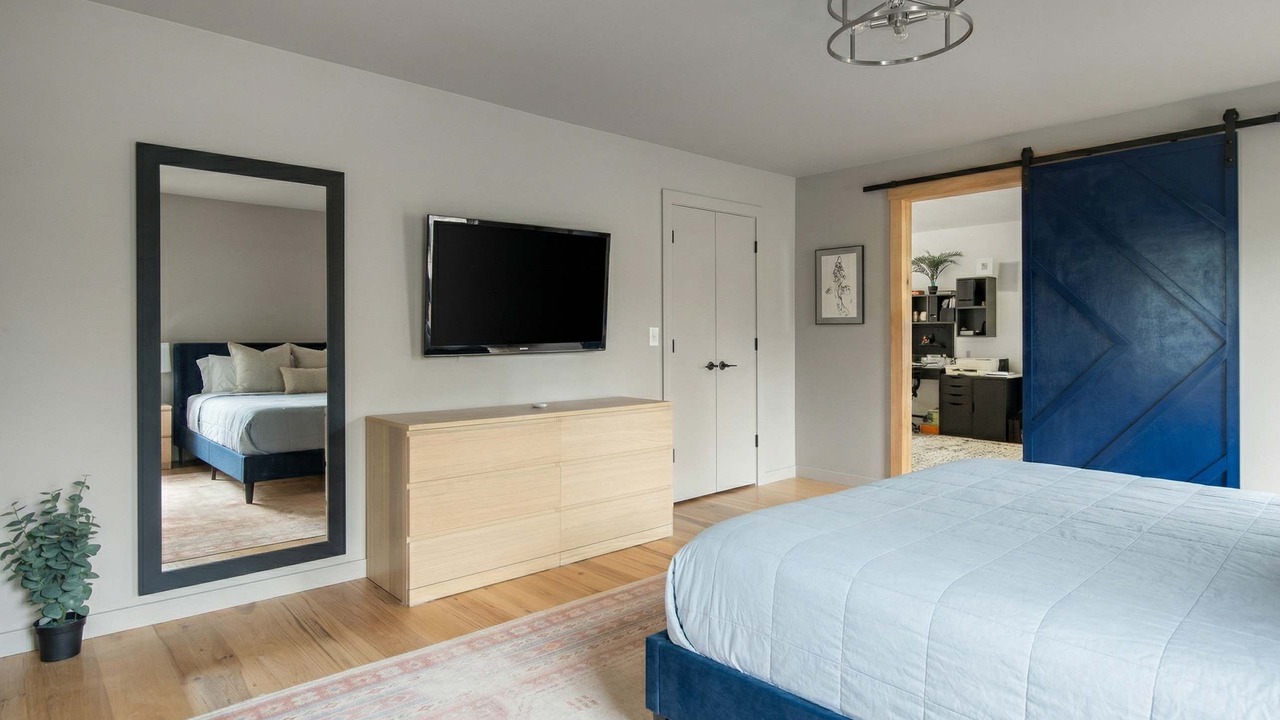 Photo of Bedroom in South Kansas City