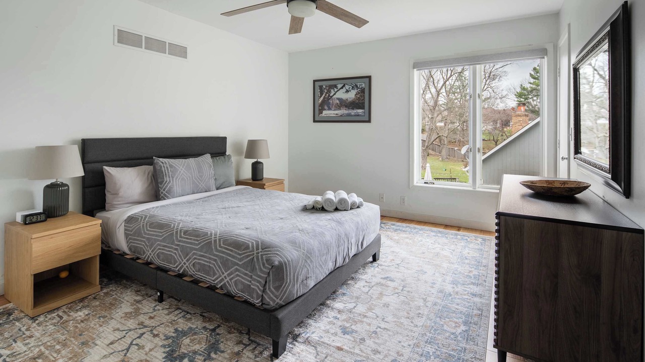 Photo of Bedroom in South Kansas City