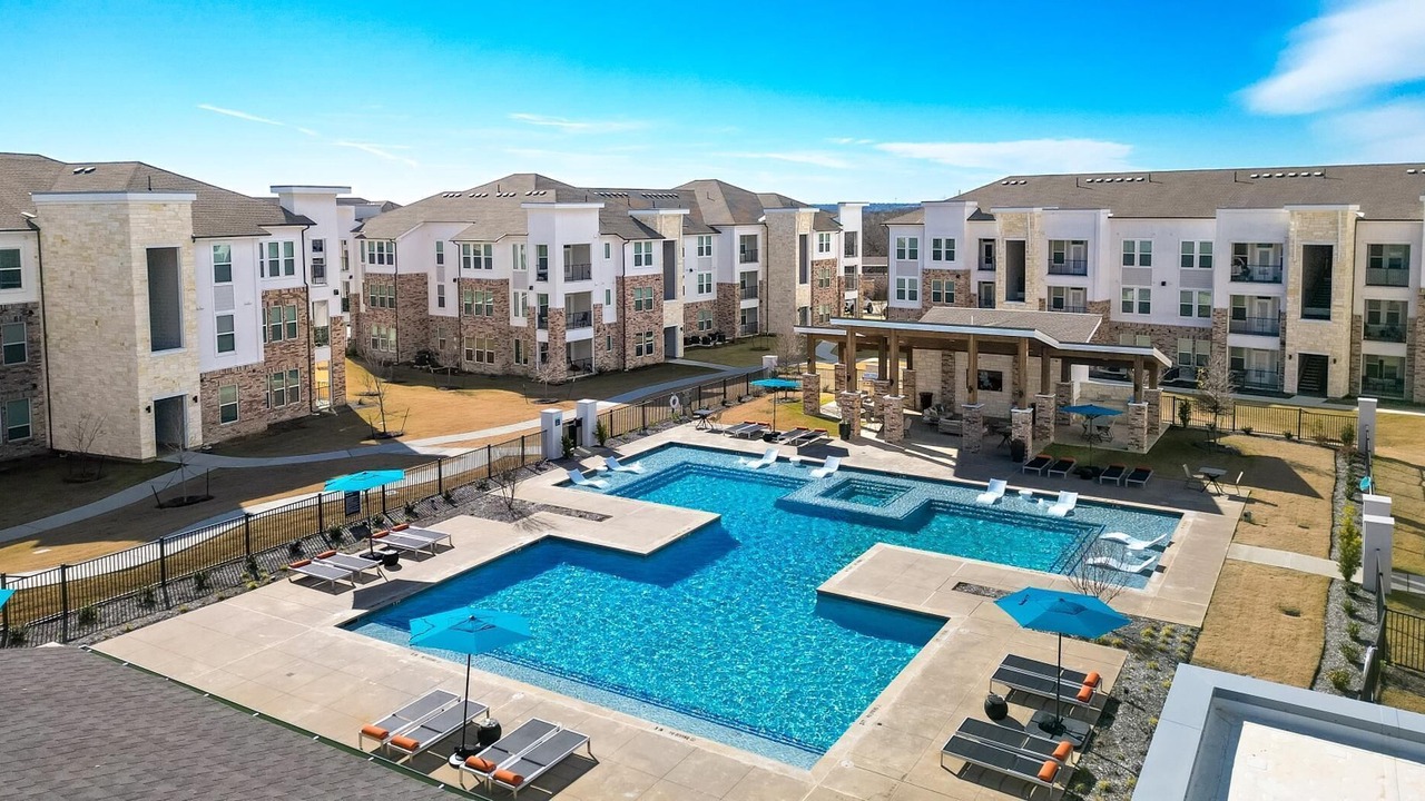 Photo of Outdoor in Red Oak