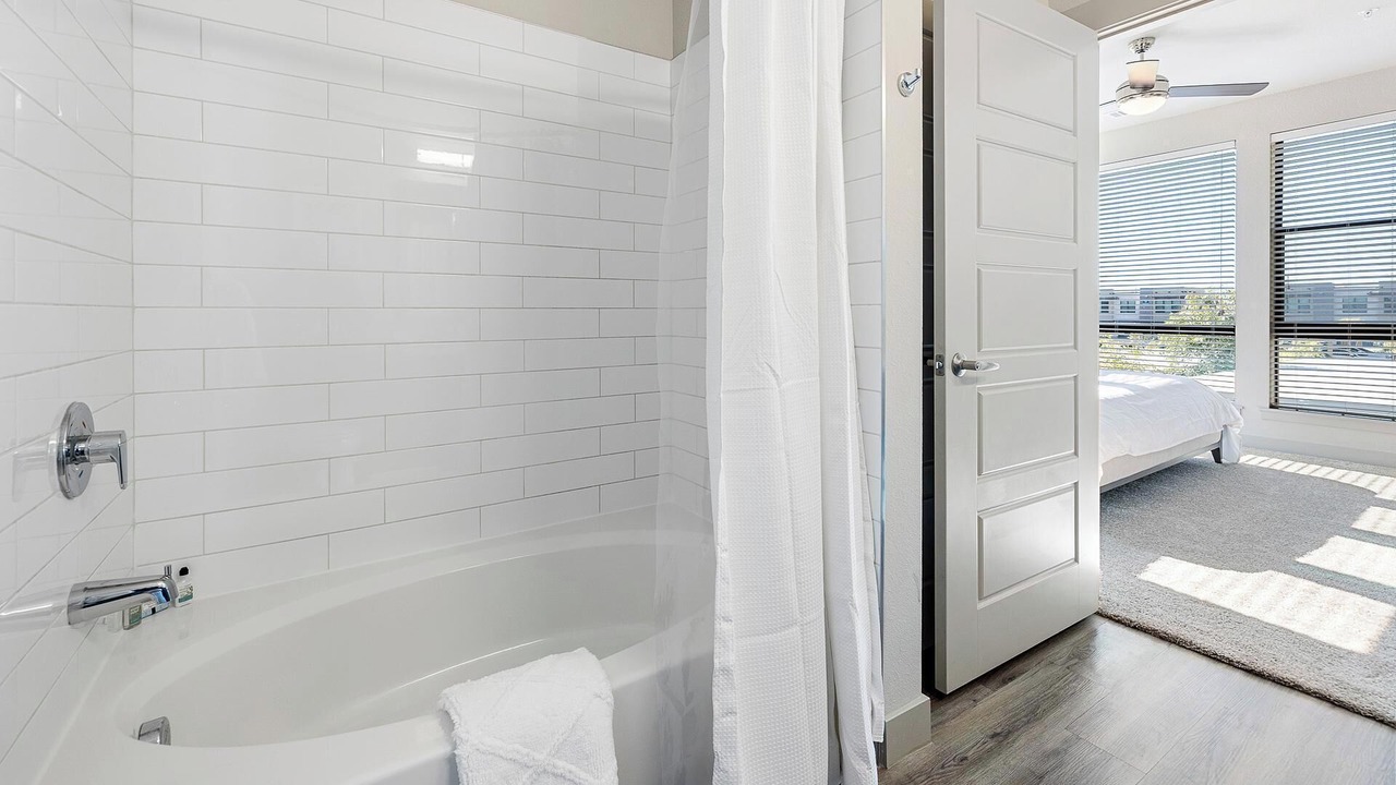 Photo of Bathroom in Red Oak
