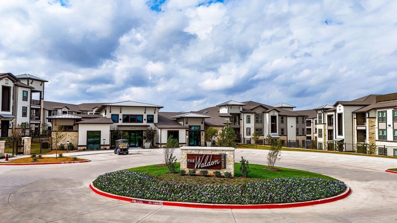 Photo of Outdoor in Melissa