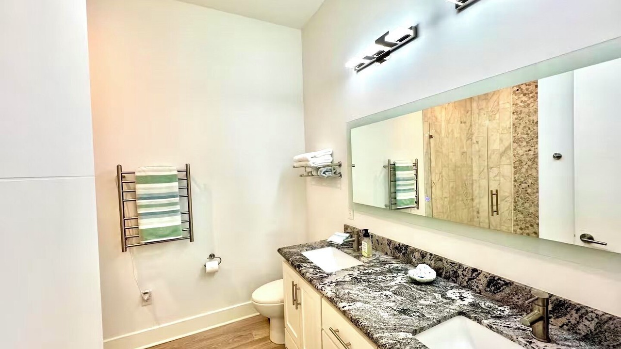 Photo of Bathroom in Pointe San Luis