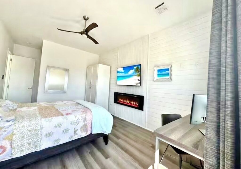 Photo of Bedroom in Pointe San Luis
