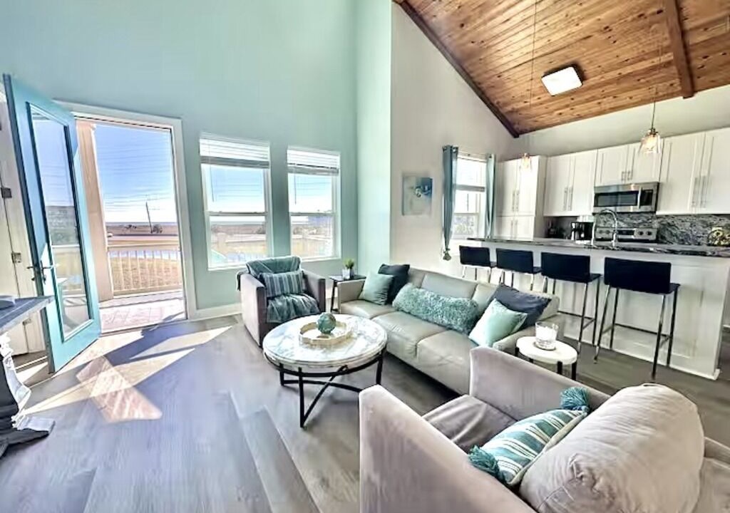 Photo of Livingroom in Pointe San Luis