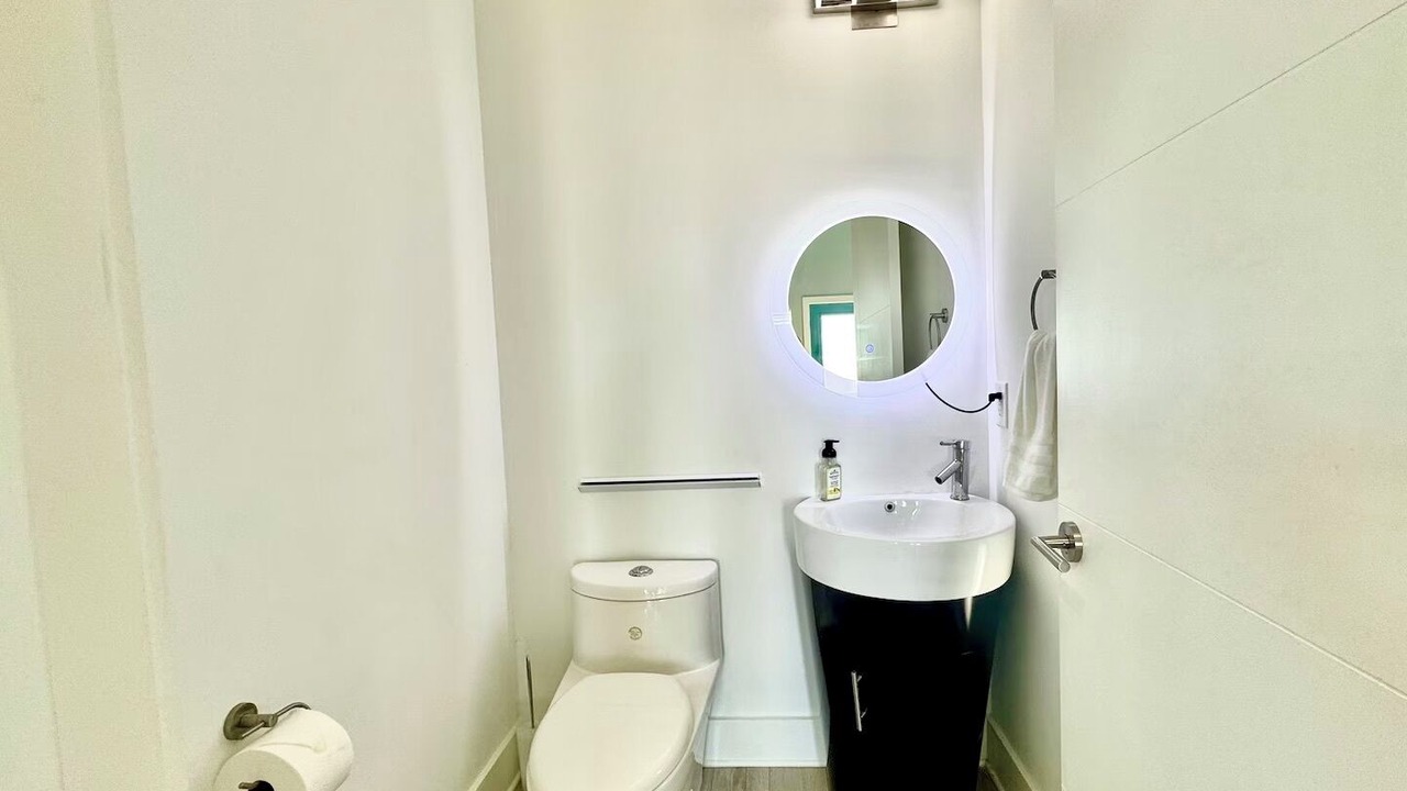 Photo of Bathroom in Pointe San Luis