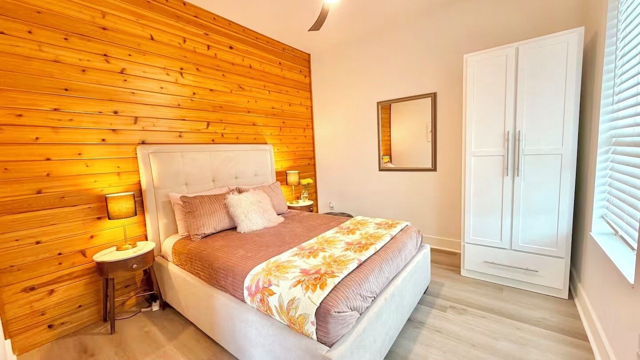 Photo of Bedroom in Pointe San Luis