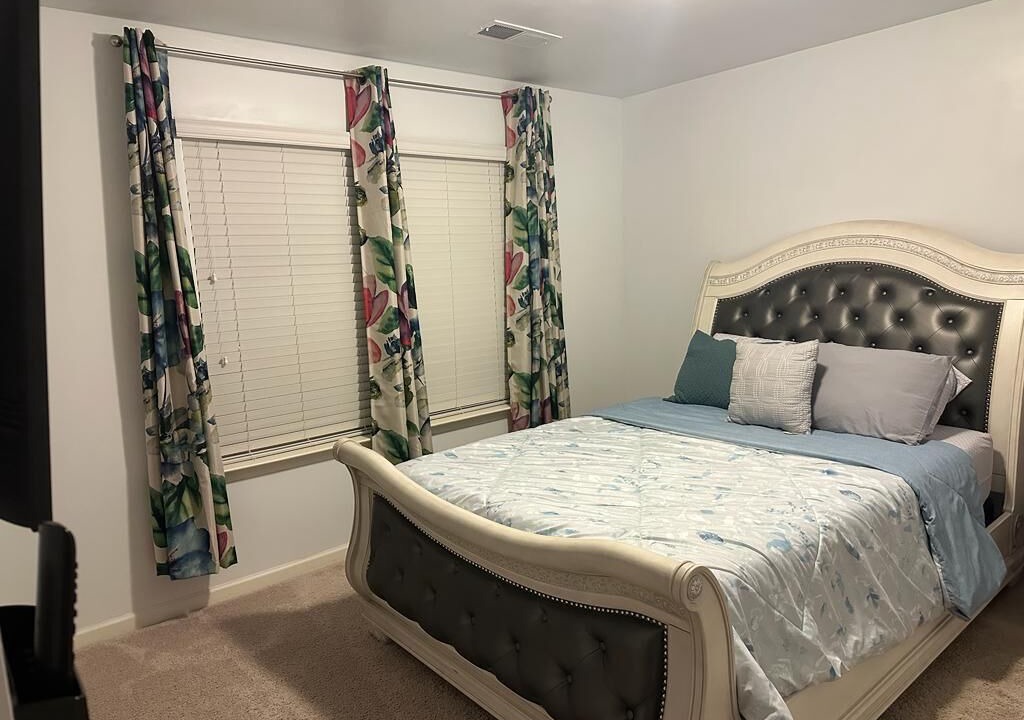 Photo of Bedroom in Lithia Springs