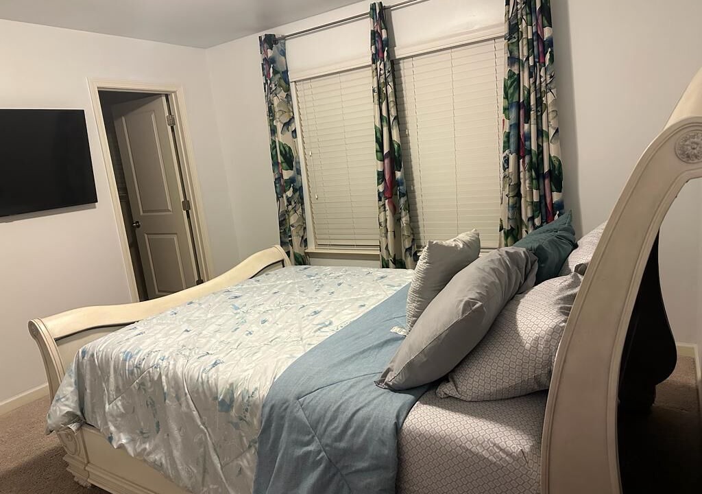 Photo of Bedroom in Lithia Springs