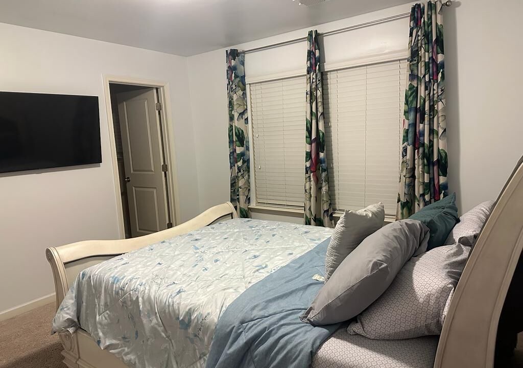Photo of Bedroom in Lithia Springs
