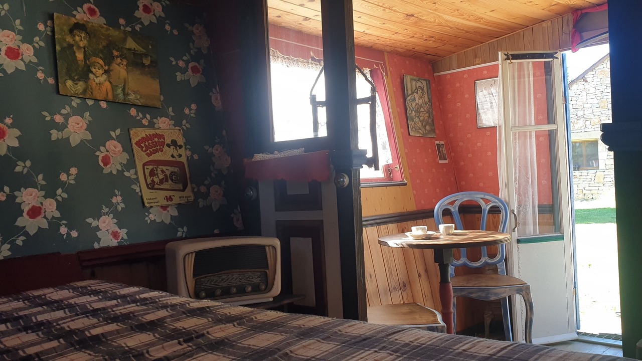 Photo of Bedroom in Saint-Georges-de-Levejac