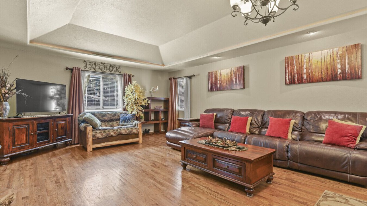 Photo of Livingroom in Woodland Park